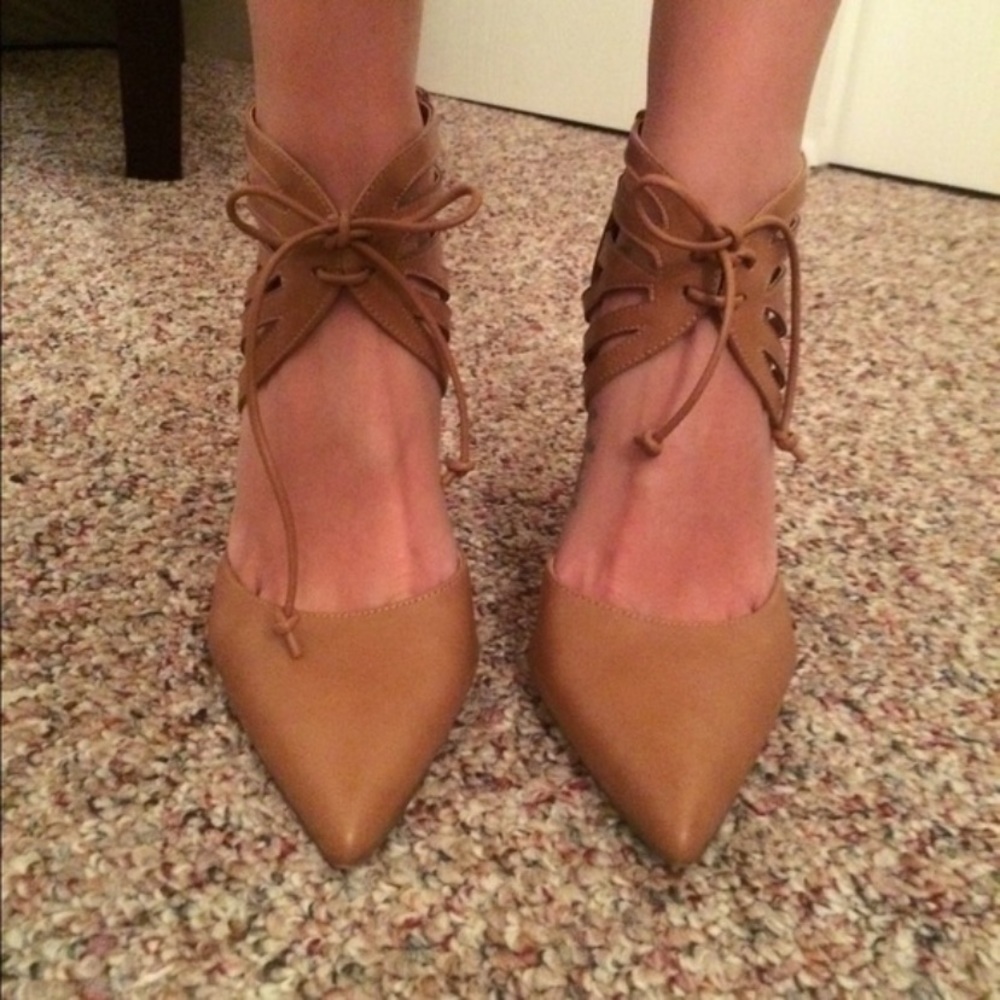 Super cute. I got them on here but couldn’t wear them.My loss your win